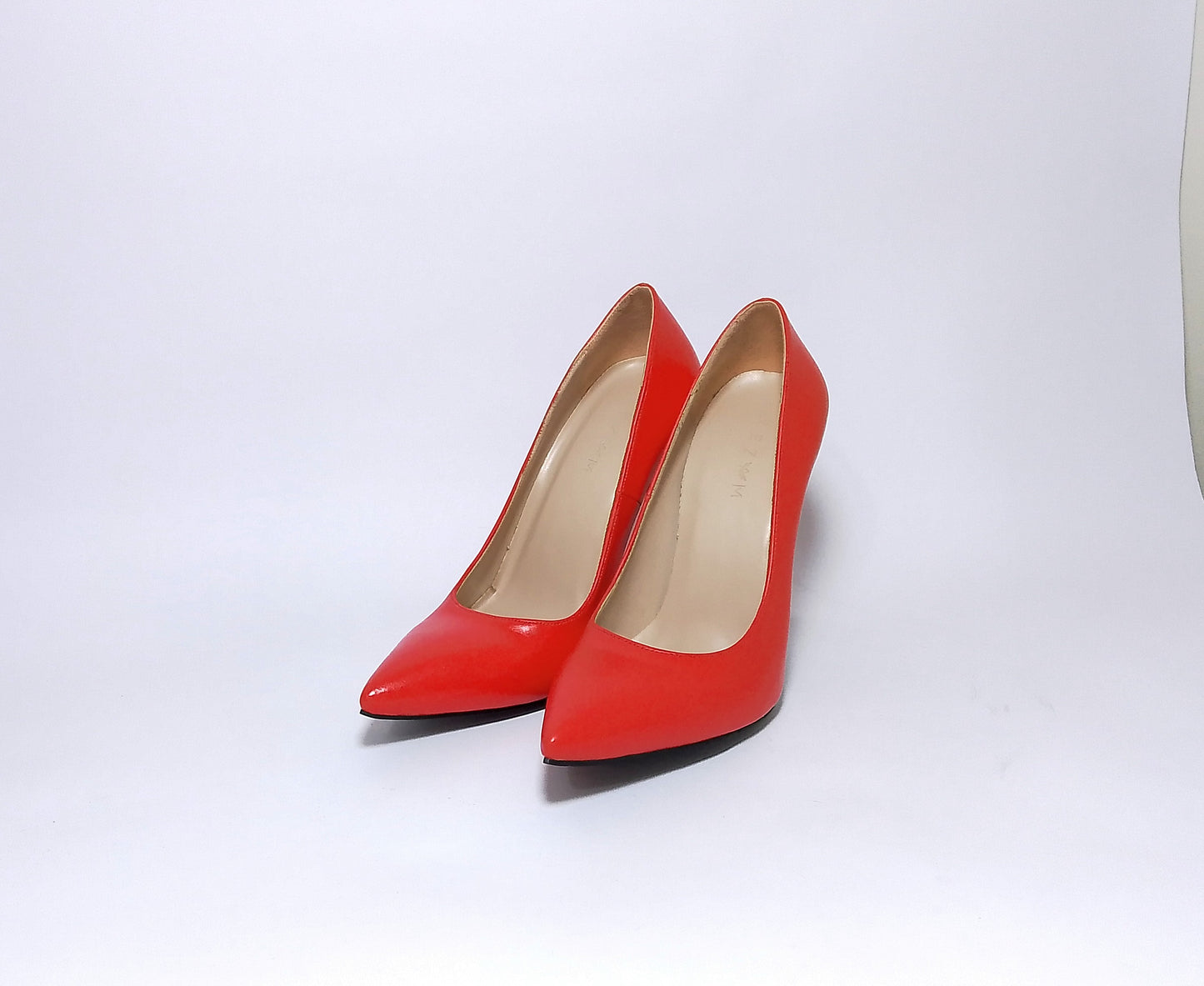 Scarlet Red 11cm pump