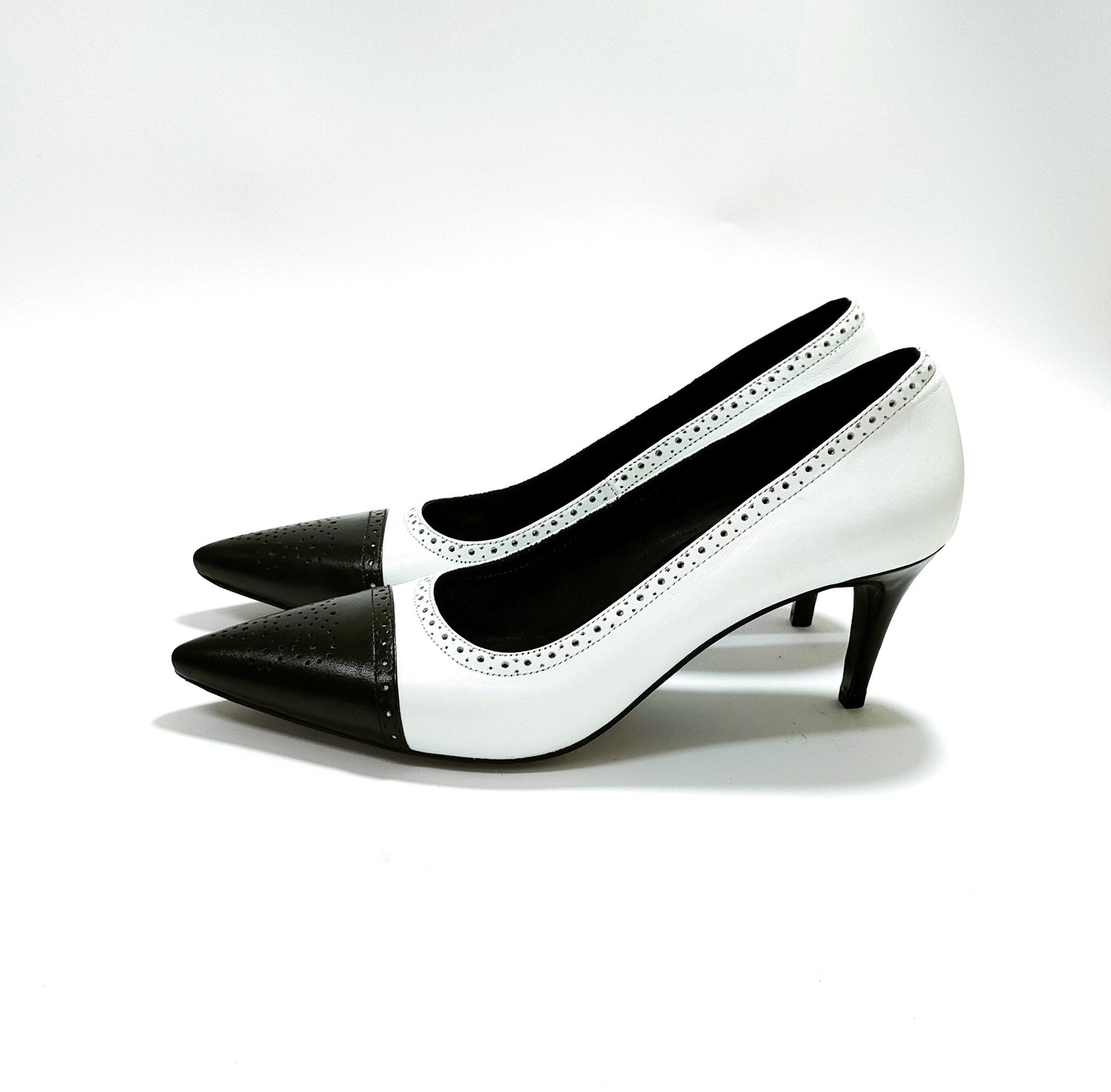 White X Black Oxford pump 7cm thin heels