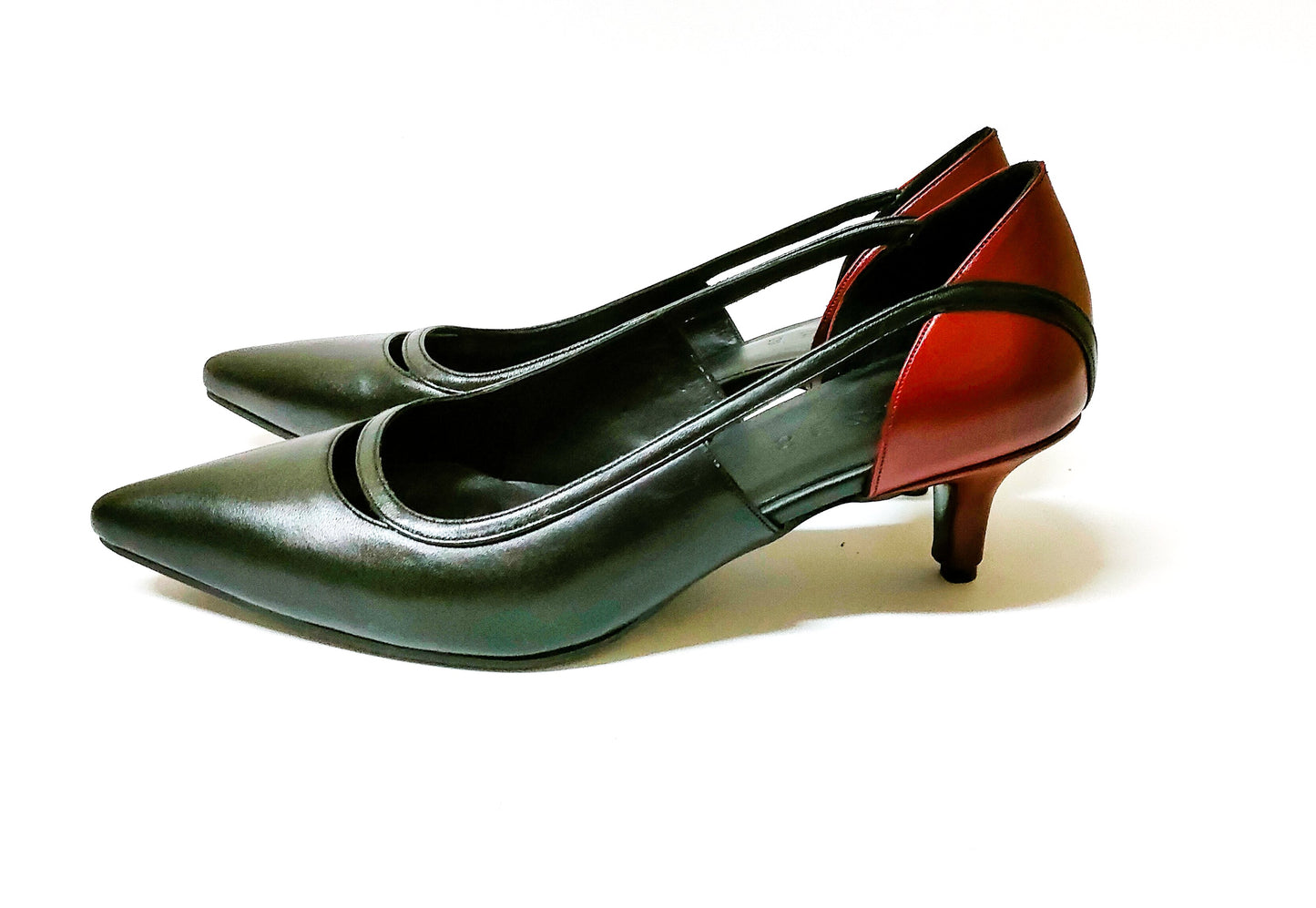 أسود × عنابي جلد طبيعي 9 سم