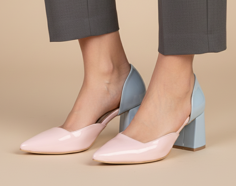 مضخات ثنائية اللون مع كعب سميك 7 سم 