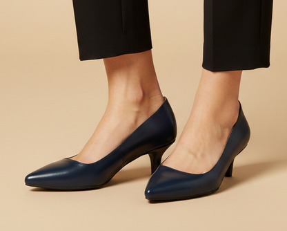 Navy blue pumps Heel 5cm heel.